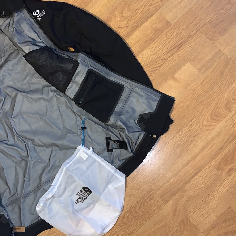 NWT The North Face Summit L5 FUTURELIGHT Jacket - Picture 7 of 16